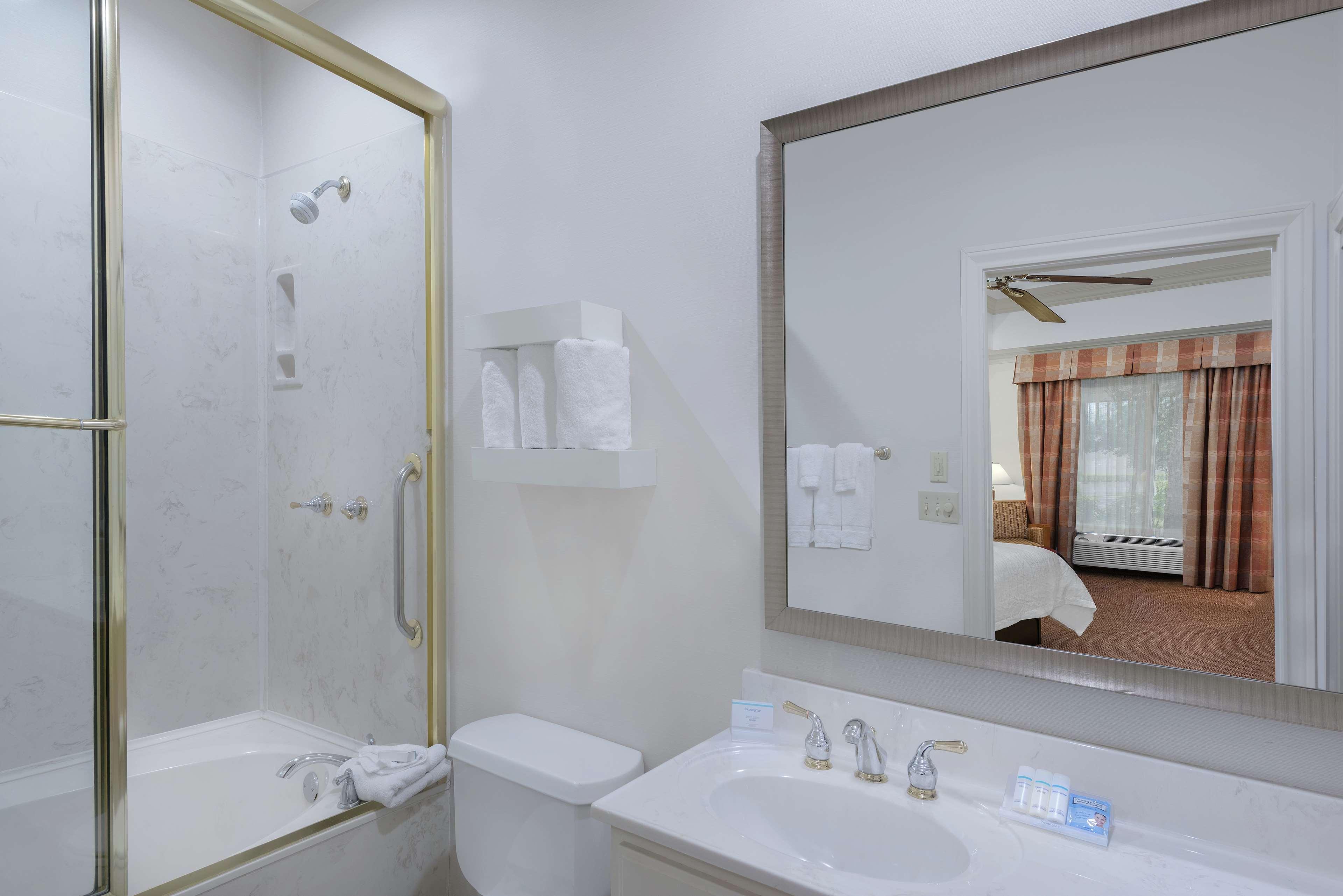 Hilton Garden Inn Mcallen Airport מראה חיצוני תמונה