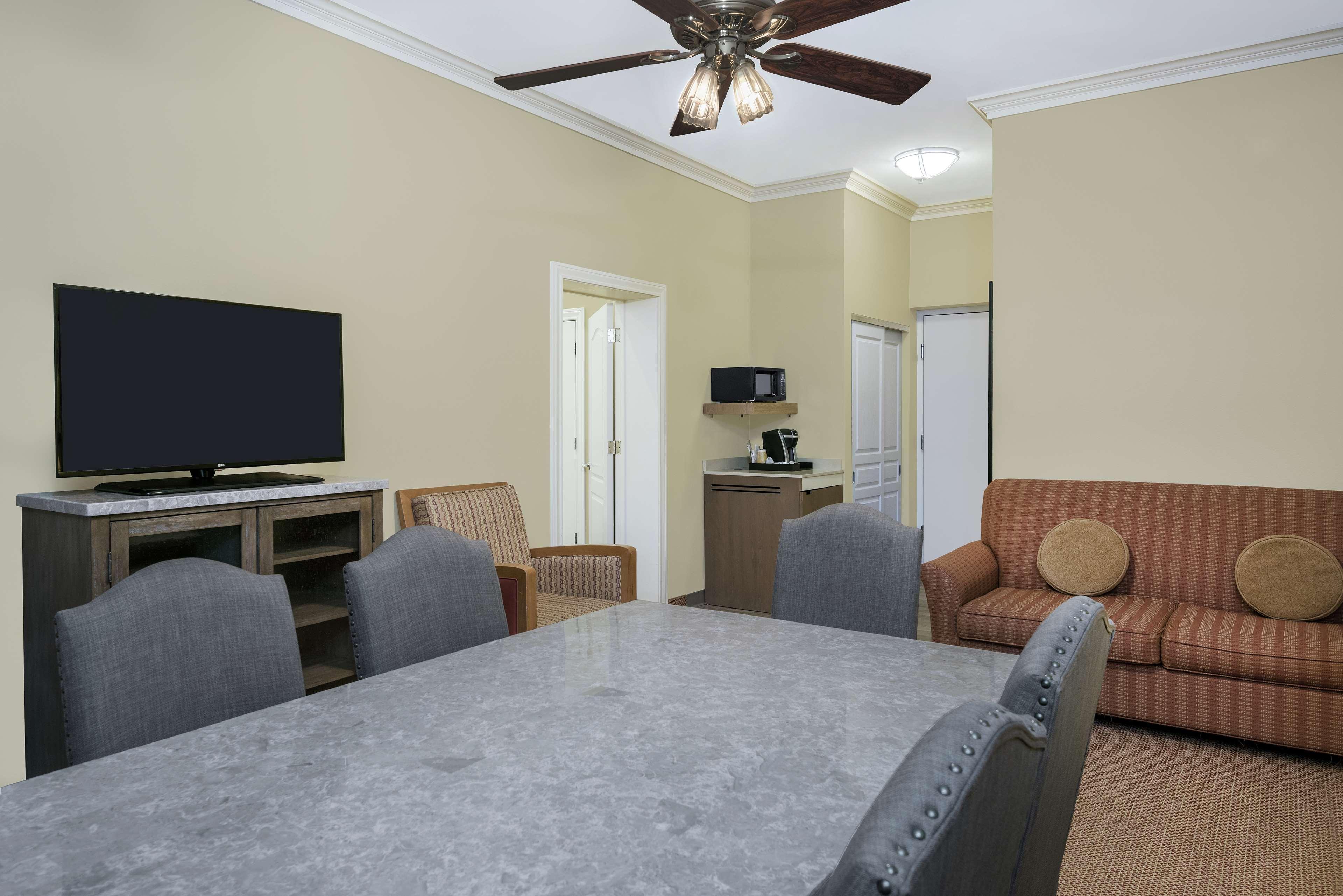 Hilton Garden Inn Mcallen Airport מראה חיצוני תמונה