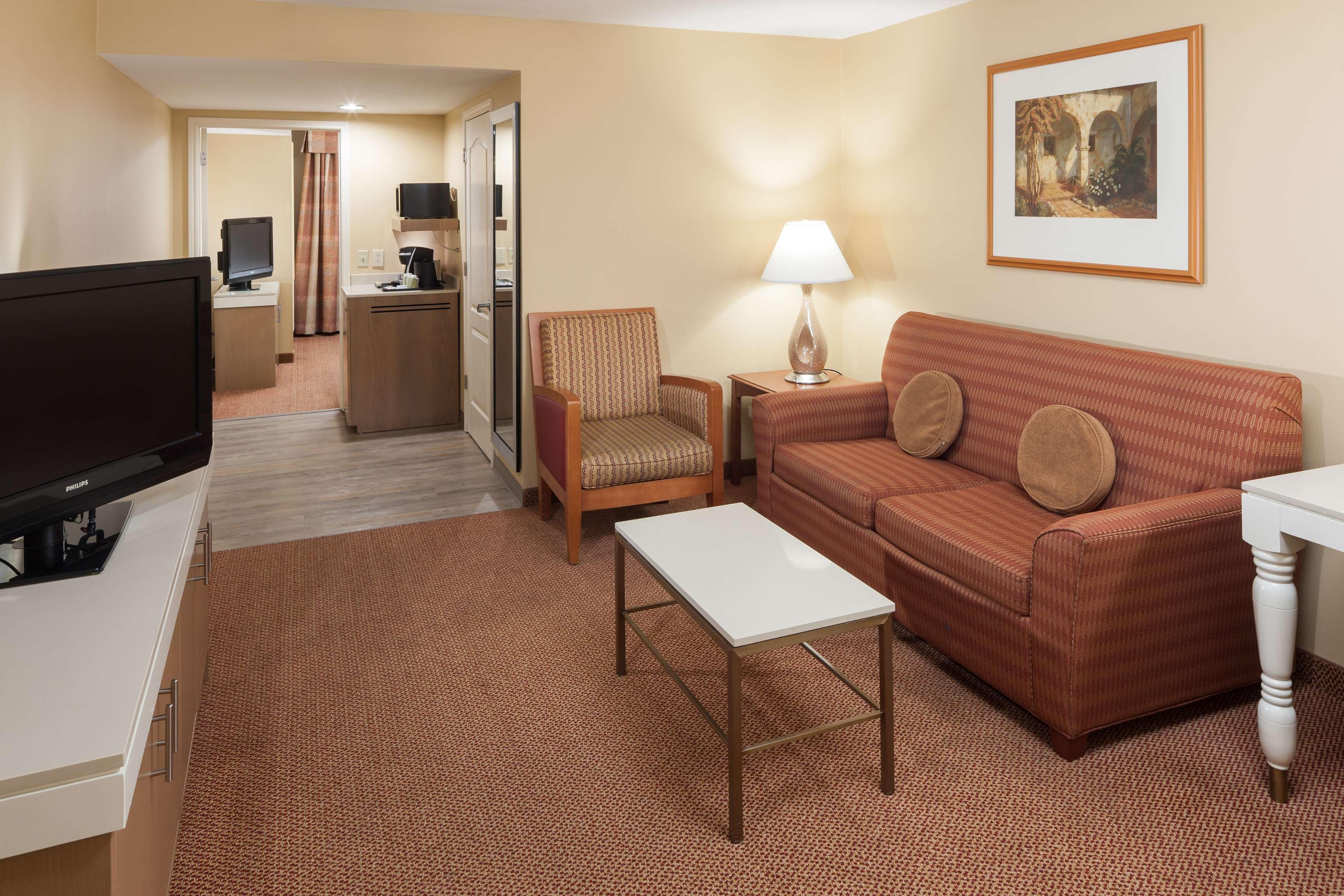 Hilton Garden Inn Mcallen Airport מראה חיצוני תמונה