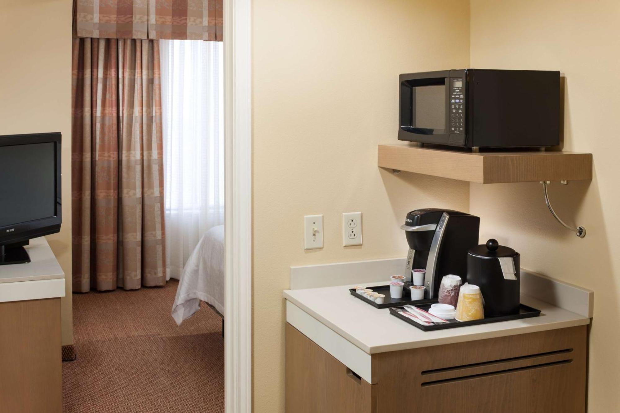 Hilton Garden Inn Mcallen Airport מראה חיצוני תמונה