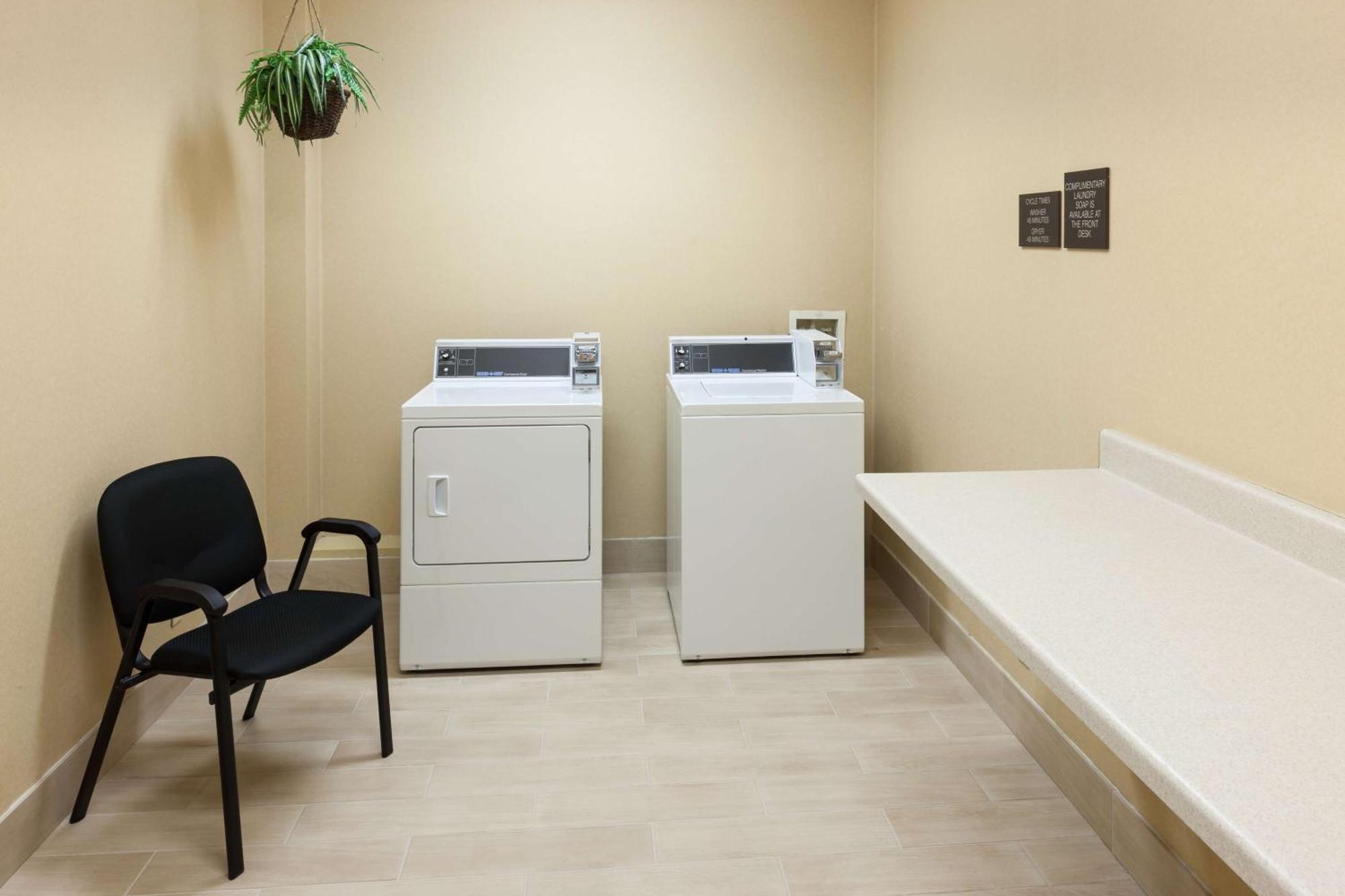 Hilton Garden Inn Mcallen Airport מראה חיצוני תמונה
