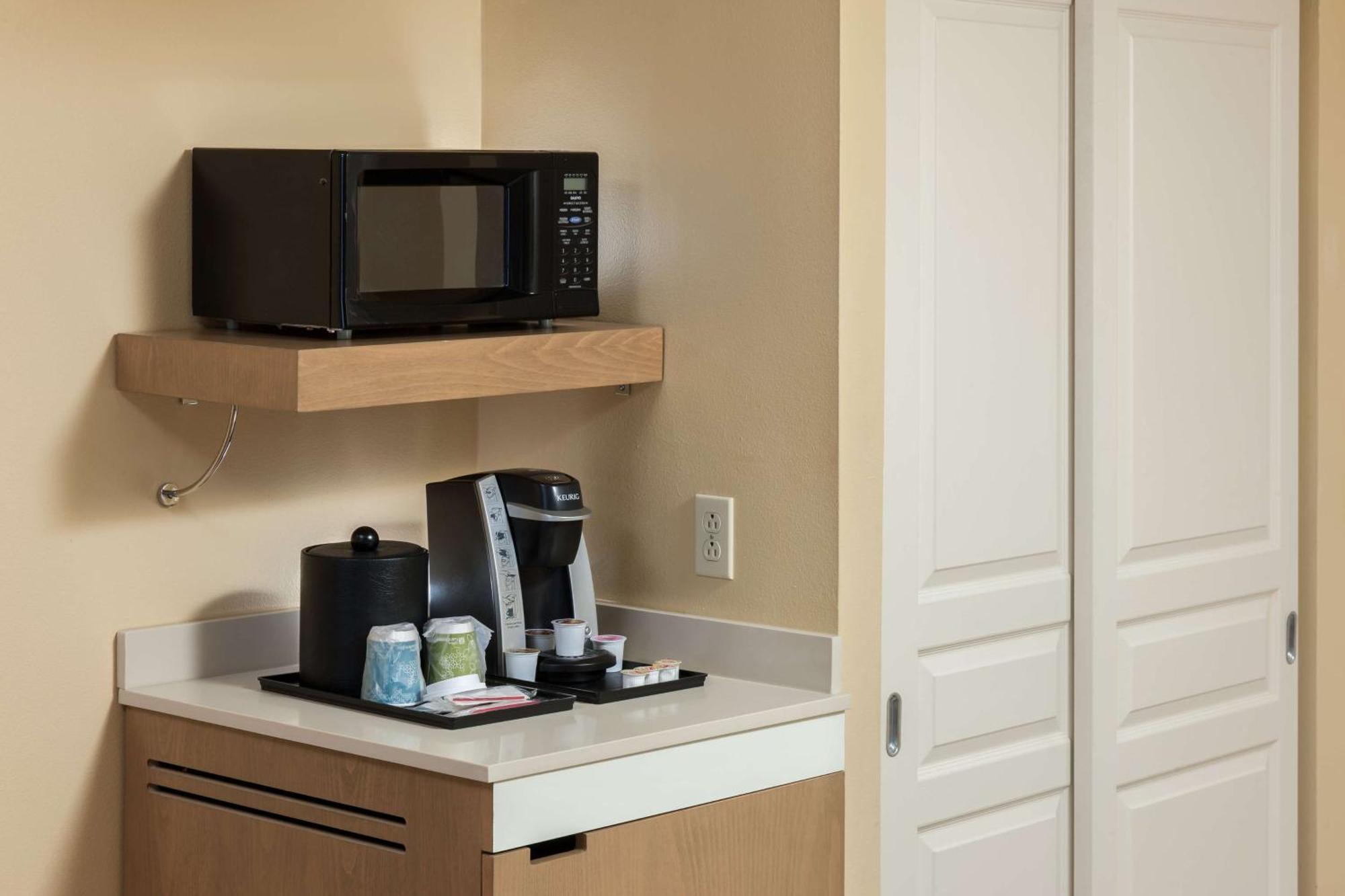 Hilton Garden Inn Mcallen Airport מראה חיצוני תמונה